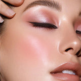 Gucci Blush De Beaute Cheeks And Eyes Luminous Matte Powder - 05 Rose Beige